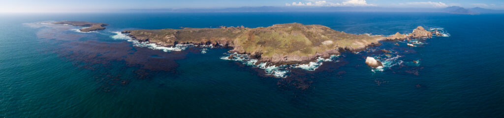 Aerial view of the Todos Santos archipelago (photo © GECI/J.A. Soriano).